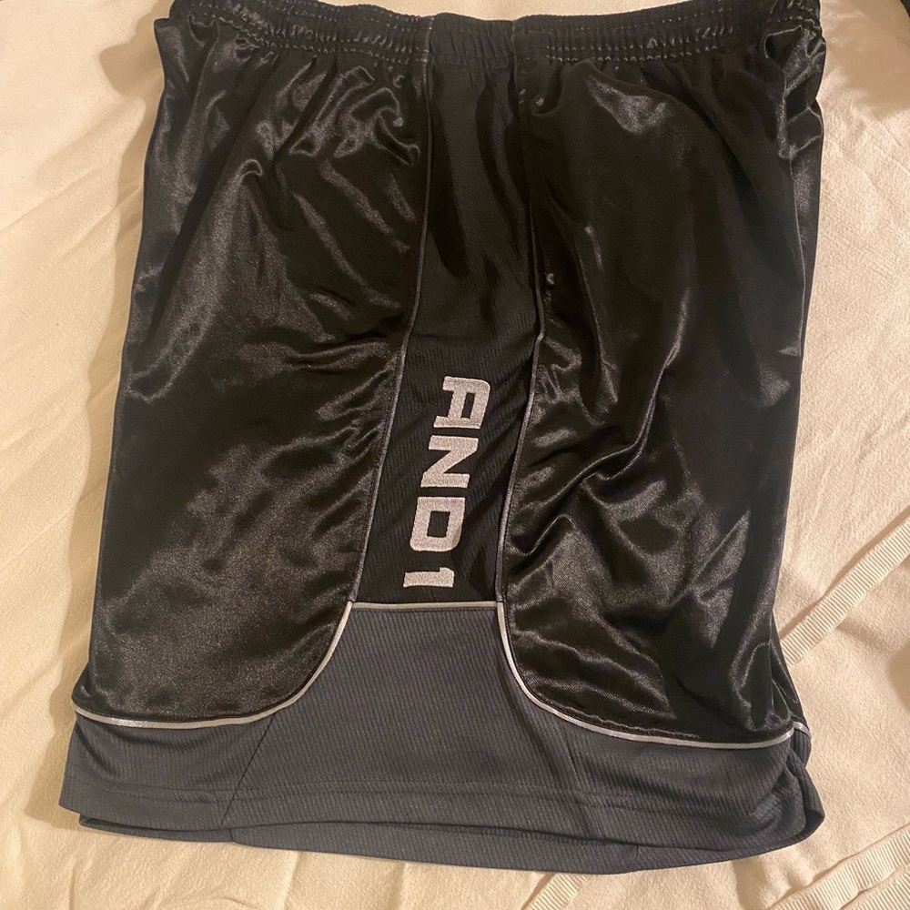 Men’s And One basketball shorts